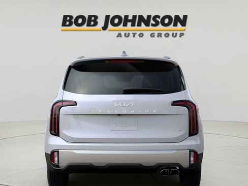 Used 2025 Kia Telluride SX Prestige AWD/4WD image 13