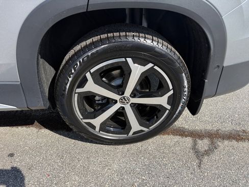 New 2026 Volkswagen Tiguan SE AWD/4WD image 22