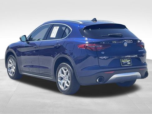 Used 2020 Alfa Romeo Stelvio AWD w/ Cold Weather Package image 5