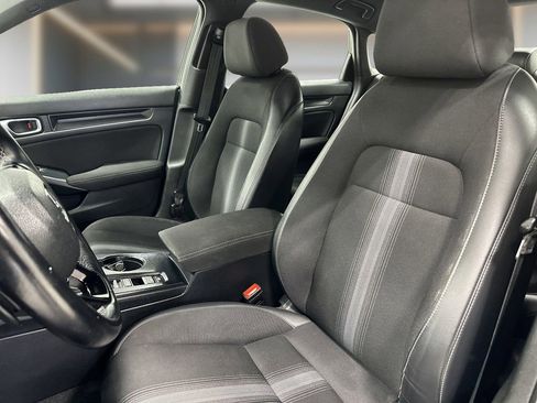 Used 2023 Honda Civic Sport image 7
