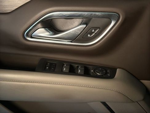 Used 2023 Chevrolet Tahoe LT image 15