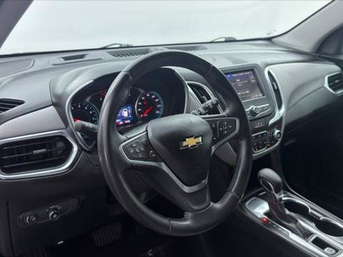 Used 2022 Chevrolet Equinox LT FWD image 26