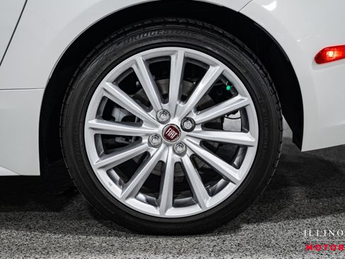 Used 2017 FIAT 124 Spider Lusso image 10