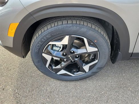 New 2026 Kia Seltos S image 36