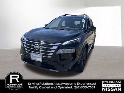 Used 2025 Nissan Rogue Platinum w/ Platinum Premium Package