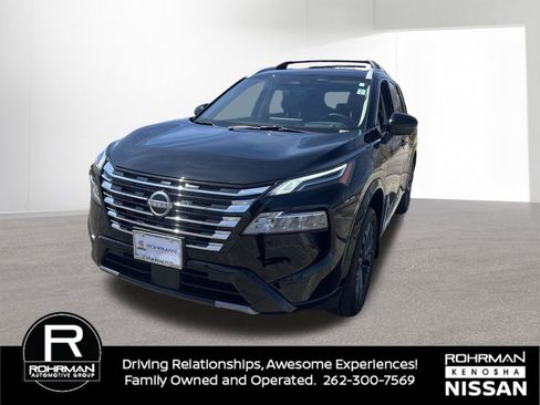 Used 2025 Nissan Rogue Platinum w/ Platinum Premium Package AWD/4WD image 1