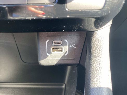 Used 2024 Jeep Compass Latitude w/ Convenience Group image 30