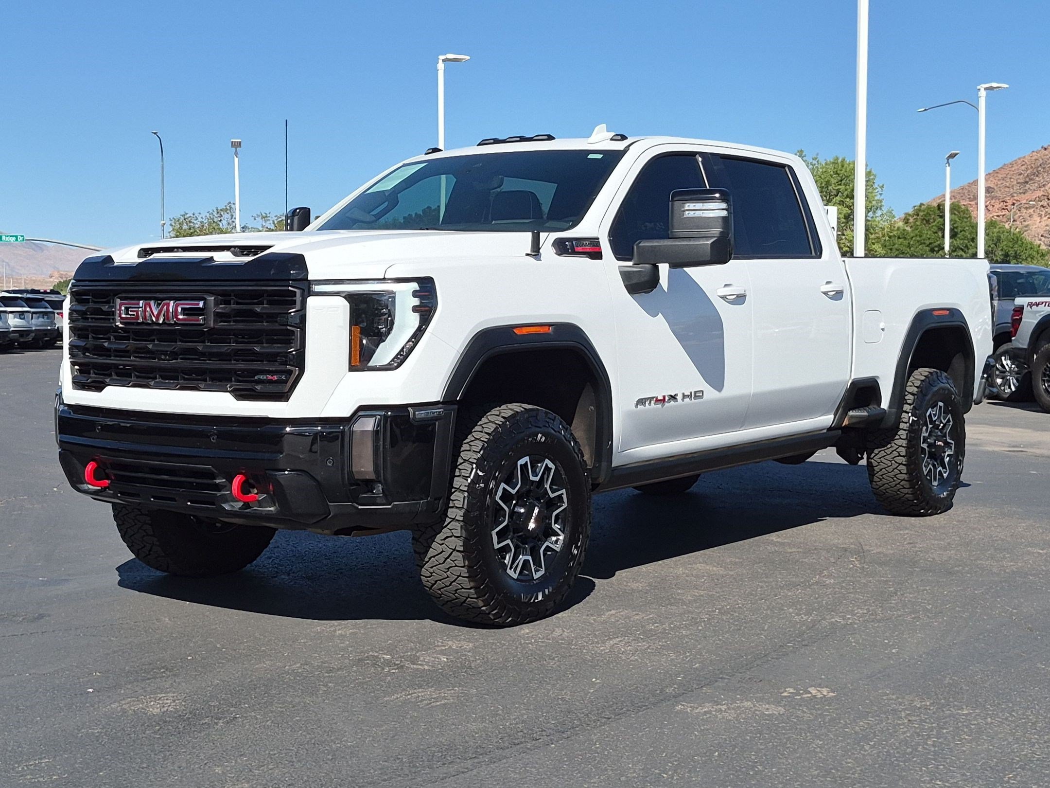 Used 2024 GMC Sierra 2500 AT4X AWD/4WD image 7