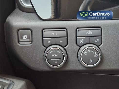 Certified 2025 Chevrolet Silverado 1500 LT AWD/4WD image 25