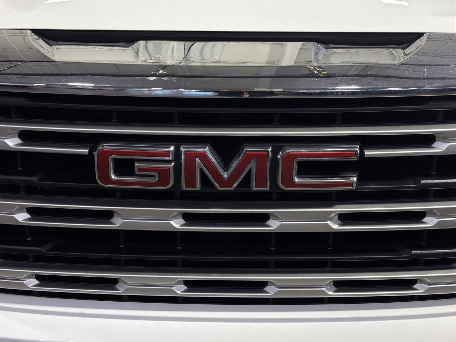 Used 2023 GMC Sierra 1500 SLE AWD/4WD image 12