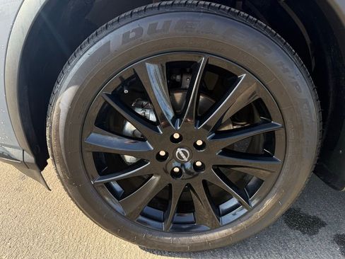 Certified 2024 Nissan Murano SV w/ SV Midnight Edition Package image 9