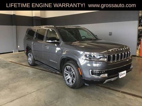 Certified 2024 Jeep Wagoneer L Series II AWD/4WD image 2