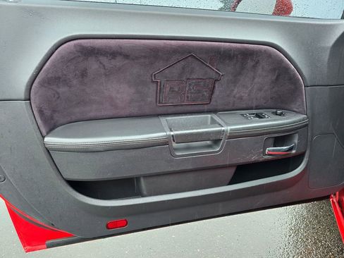 Used 2009 Dodge Challenger SRT8 image 17