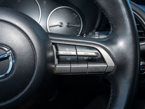 Used 2023 MAZDA MAZDA3 s image 27