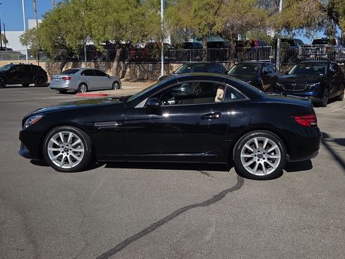 Used 2019 Mercedes-Benz SLC 300 image 2
