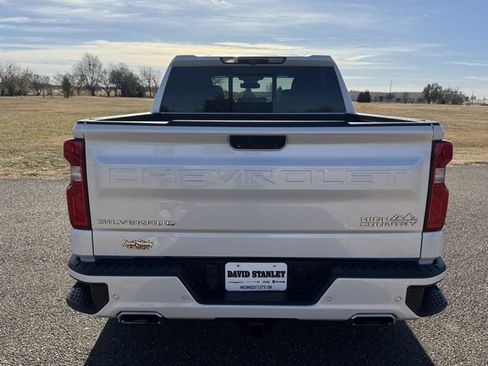 Used 2022 Chevrolet Silverado 1500 High Country w/ High Country Premium Package image 5