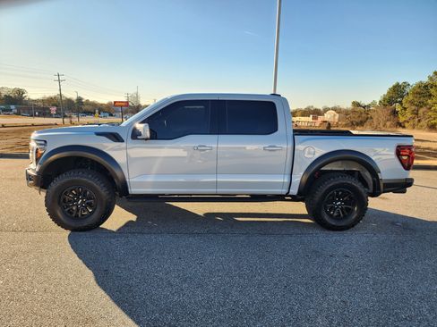 Used 2025 Ford F150 Raptor image 8