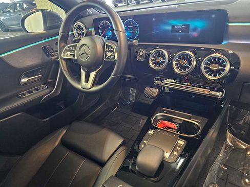 Used 2022 Mercedes-Benz A 220 4MATIC image 35