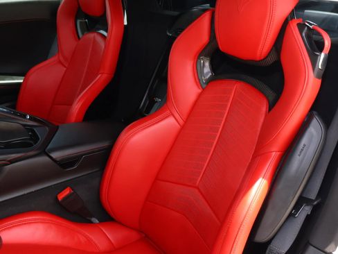 Used 2020 Chevrolet Corvette Stingray Premium Cpe w/ 3LT Preferred Equipment Group RWD image 13