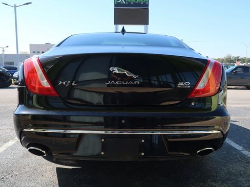 Used 2017 Jaguar XJ L Portfolio AWD/4WD image 9