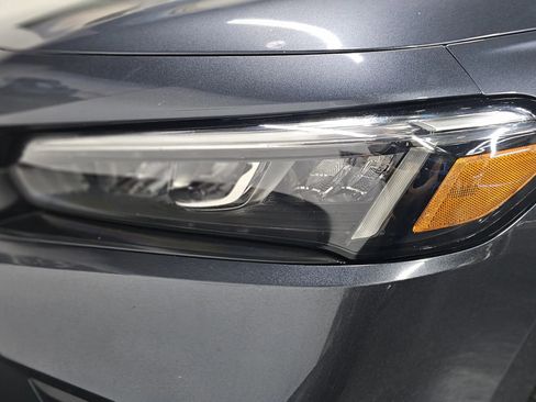 Used 2022 Honda Civic LX image 25