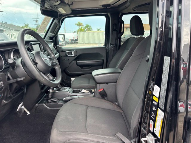 Used 2023 Jeep Wrangler Unlimited w/ 8.4" Radio Group AWD/4WD image 9