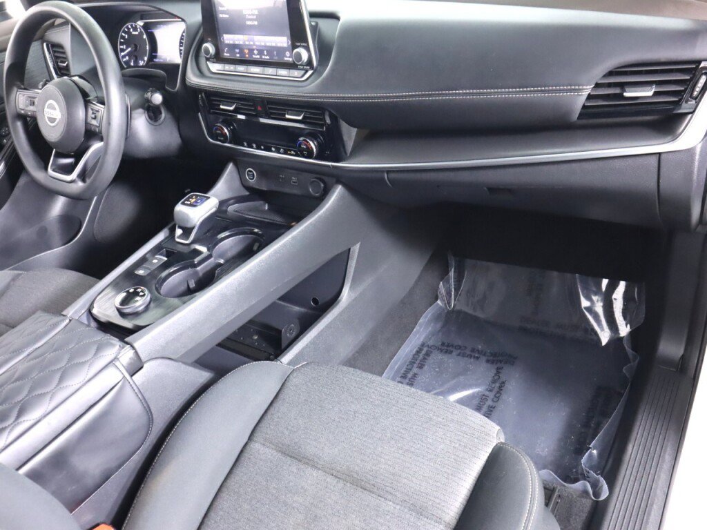 Used 2021 Nissan Rogue SV AWD/4WD image 39