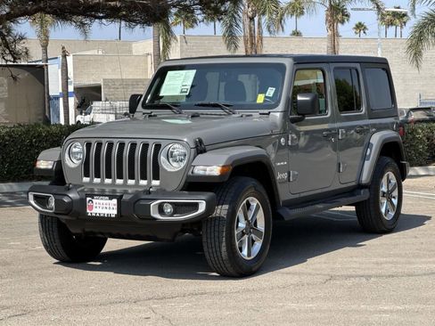 Used 2022 Jeep Wrangler Unlimited Sahara image 6