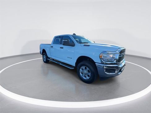 Used 2024 RAM 2500 Big Horn w/ Bed Utility Group image 2
