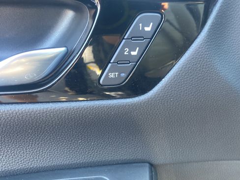 Used 2025 Honda CR-V EX-L image 28