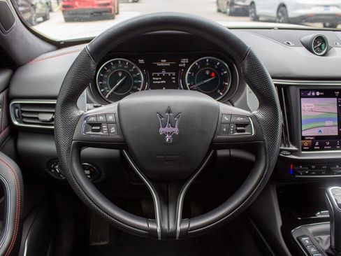 Used 2024 Maserati Levante GT Ultima AWD/4WD image 14