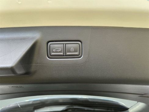 New 2026 Hyundai Santa Fe Limited image 17