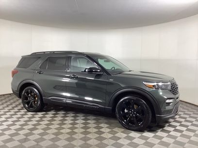 Used 2023 Ford Explorer ST-Line w/ Class IV Trailer Tow Package