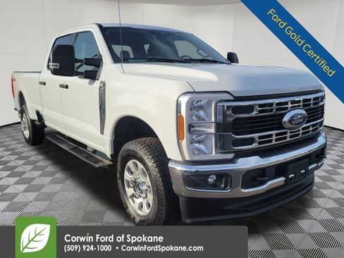 Used 2024 Ford F350 XLT image 1