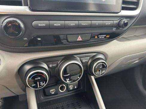 New 2026 Hyundai Venue SEL image 22