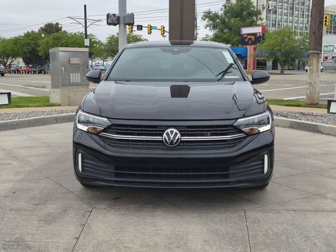 Used 2024 Volkswagen Jetta Sport FWD image 11