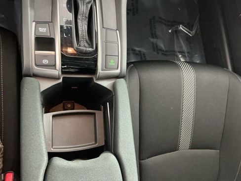 Used 2019 Honda Civic EX image 27