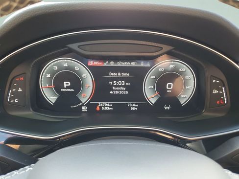 Used 2025 Audi Q7 3.0T Premium Plus AWD/4WD image 23