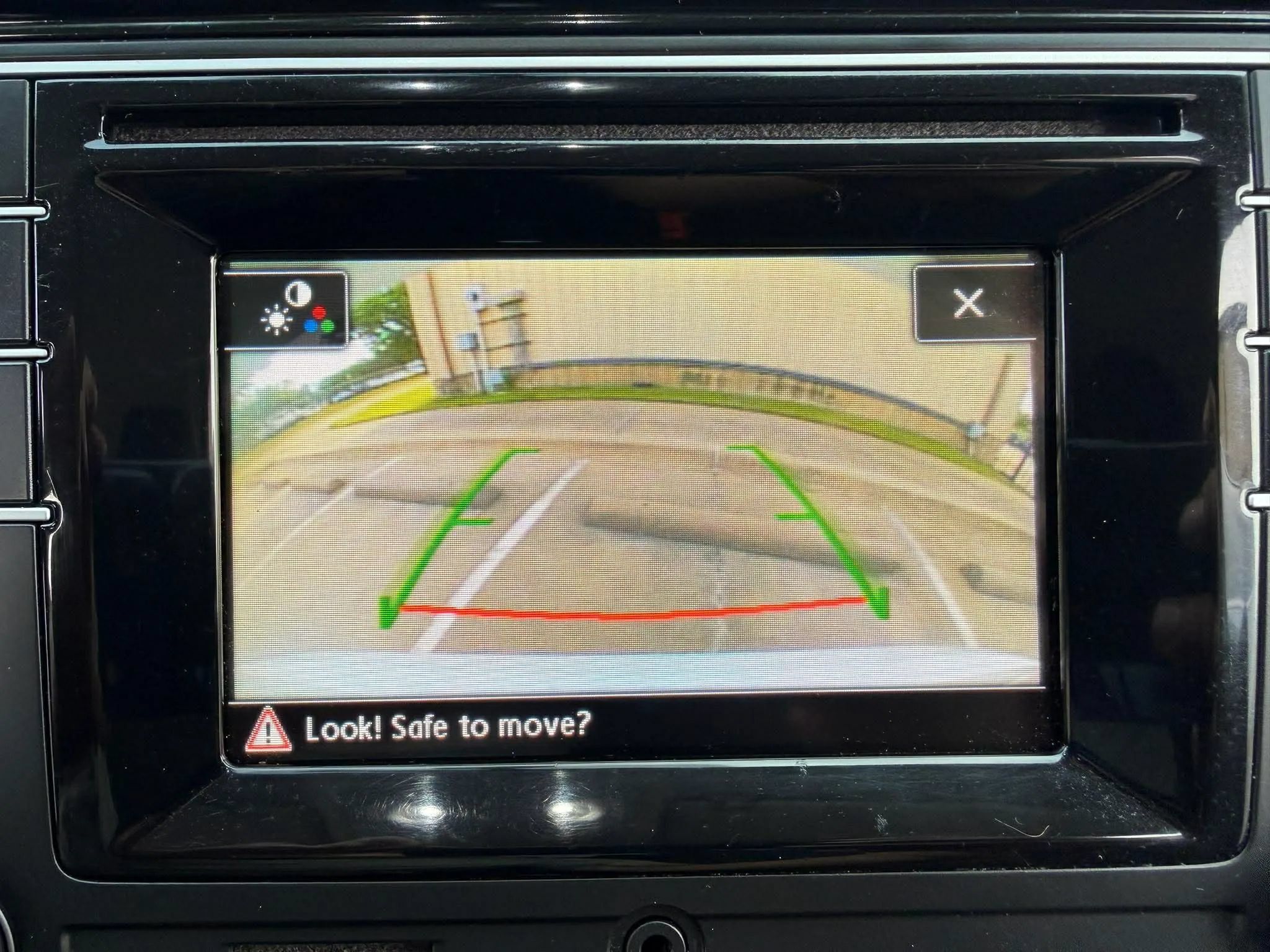 Used 2017 Volkswagen Passat 1.8T S FWD image 14