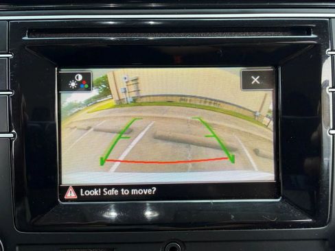 Used 2017 Volkswagen Passat 1.8T S FWD image 14