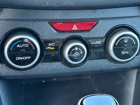 Used 2023 Subaru Crosstrek 2.0i Premium AWD/4WD image 19