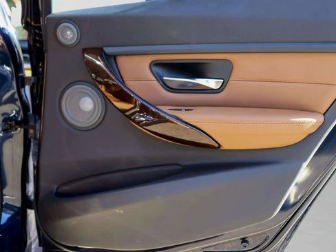 Used 2013 BMW 335i Sedan image 28