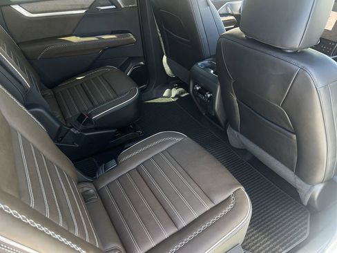 New 2026 GMC Acadia Denali Ultimate AWD/4WD image 27