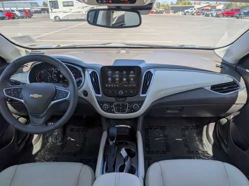 Used 2024 Chevrolet Malibu LT FWD image 15