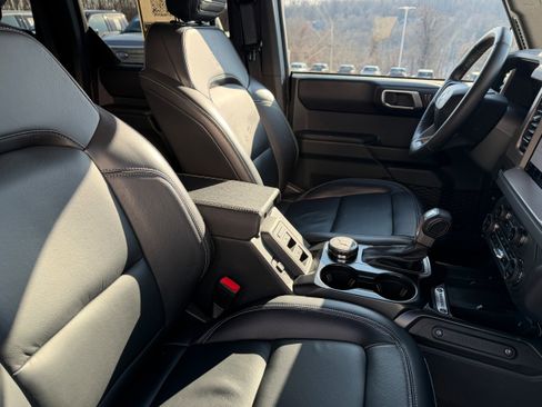 Certified 2025 Ford Bronco Outer Banks image 23