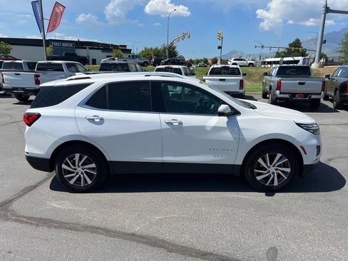 Used 2024 Chevrolet Equinox Premier AWD/4WD image 7