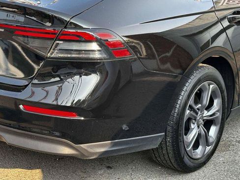 Used 2023 Honda Accord EX image 9