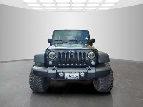 Used 2015 Jeep Wrangler Unlimited Sport w/ Quick Order Package 24S AWD/4WD image 2
