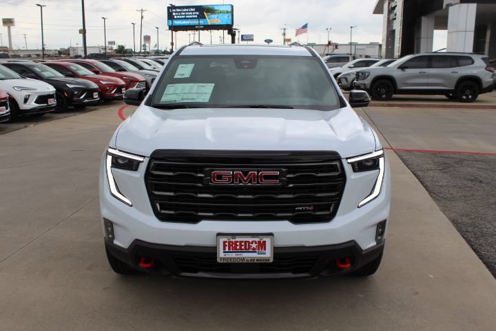 New 2026 GMC Acadia AT4 w/ Luxury Package AWD/4WD image 8