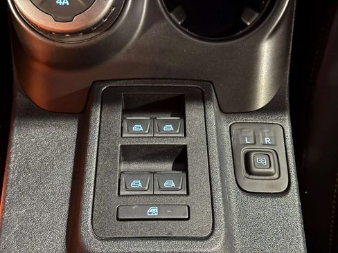 Used 2023 Ford Bronco Badlands AWD/4WD image 9